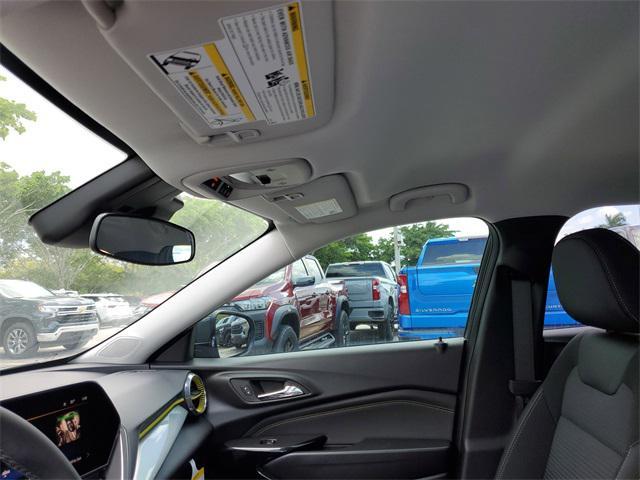 new 2025 Chevrolet Trax car, priced at $25,735