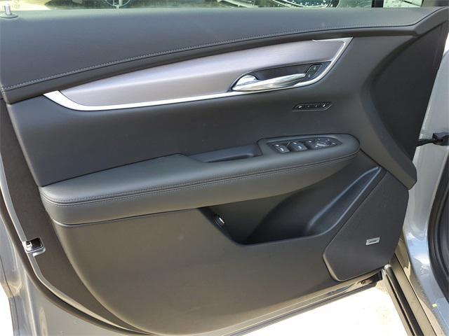 new 2025 Cadillac XT6 car, priced at $48,840