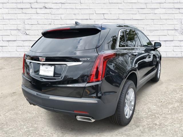 new 2025 Cadillac XT5 car, priced at $45,315