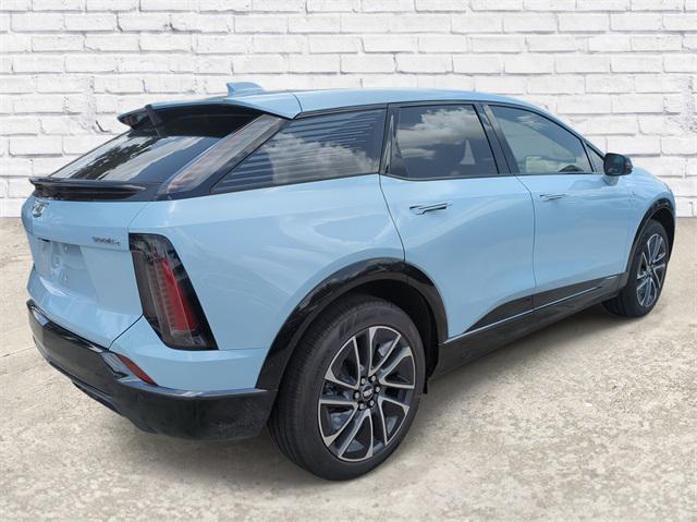 new 2025 Cadillac OPTIQ car, priced at $56,314