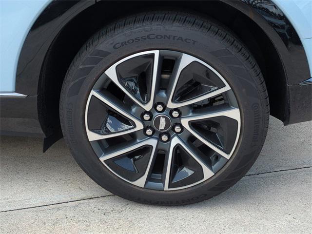 new 2025 Cadillac OPTIQ car, priced at $56,314