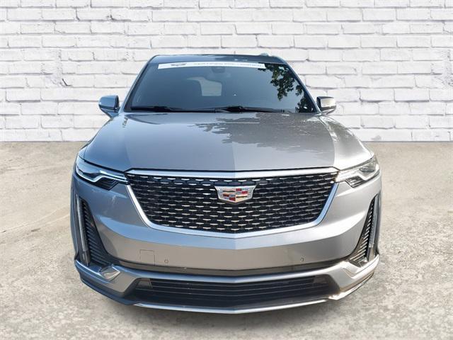 used 2022 Cadillac XT6 car, priced at $33,999