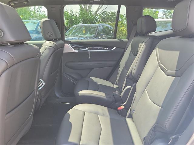 new 2025 Cadillac XT6 car, priced at $59,990