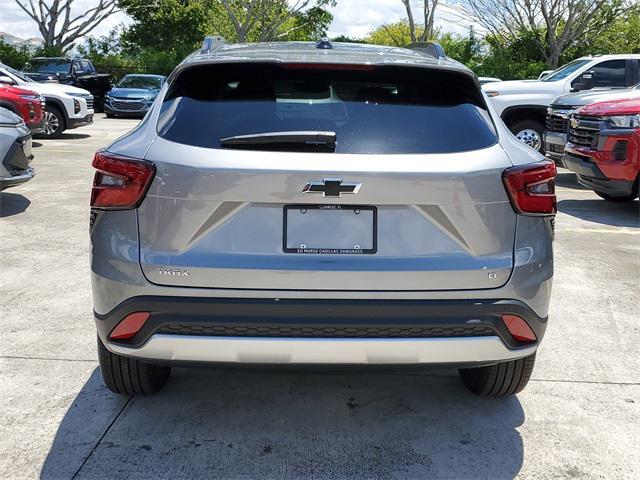 new 2025 Chevrolet Trax car, priced at $25,735