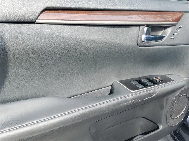 used 2018 Lexus ES 350 car, priced at $18,450