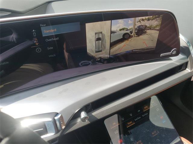 new 2026 Cadillac VISTIQ car, priced at $98,815