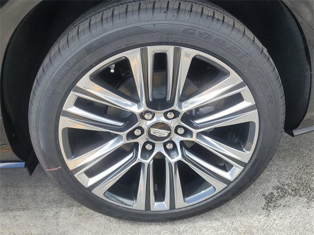 new 2026 Cadillac VISTIQ car, priced at $98,815