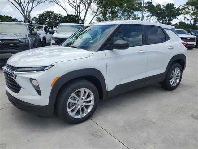 new 2025 Chevrolet TrailBlazer car, priced at $22,982