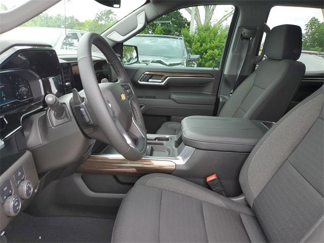 new 2025 Chevrolet Silverado 1500 car, priced at $45,554