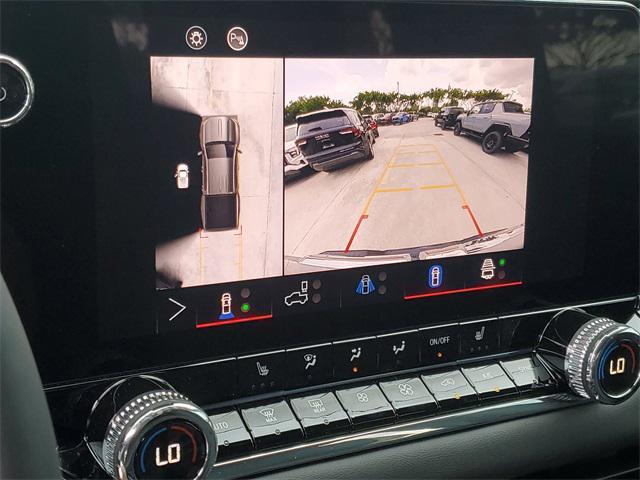 new 2025 GMC Canyon car, priced at $46,127