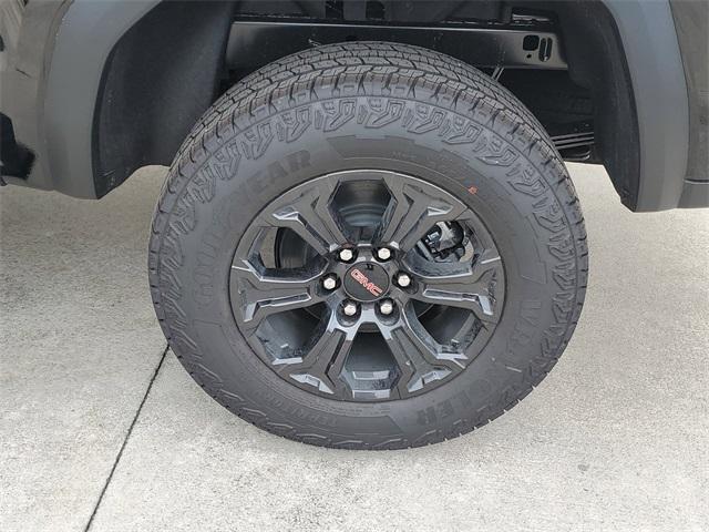 new 2025 GMC Canyon car, priced at $46,127