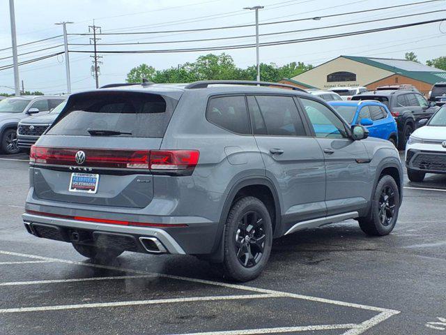 new 2025 Volkswagen Atlas car, priced at $48,048