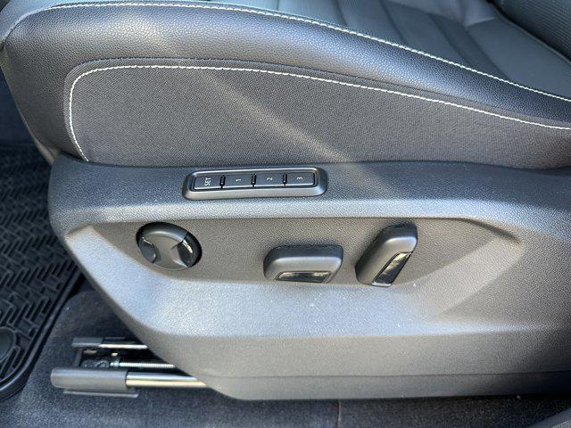 new 2026 Volkswagen Atlas Cross Sport car, priced at $51,854