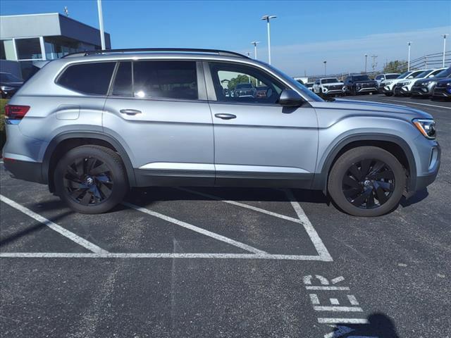 used 2024 Volkswagen Atlas car, priced at $39,299