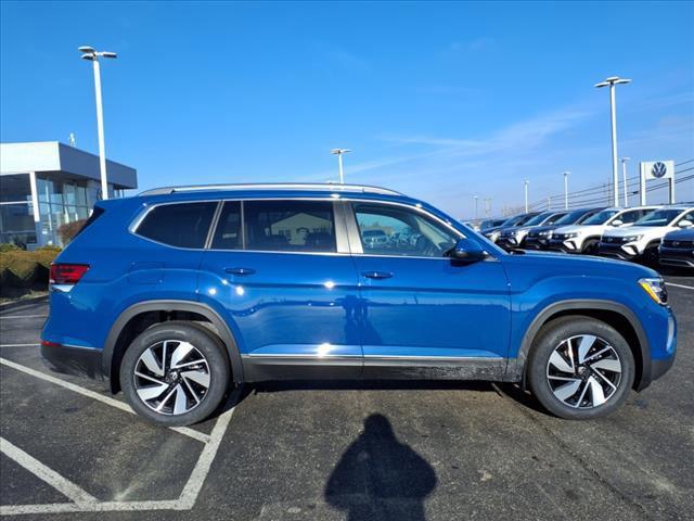 new 2025 Volkswagen Atlas car, priced at $49,422