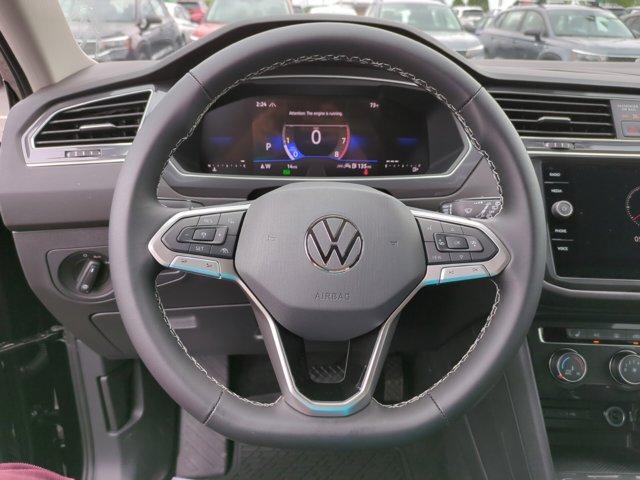 new 2024 Volkswagen Tiguan car, priced at $32,576