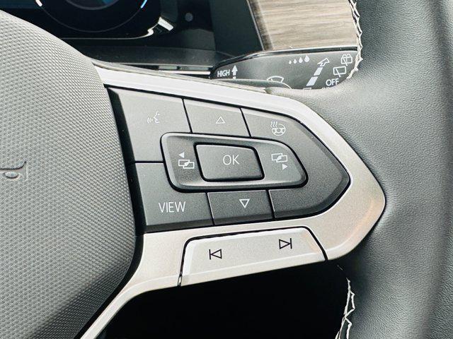 new 2026 Volkswagen Atlas car, priced at $50,702