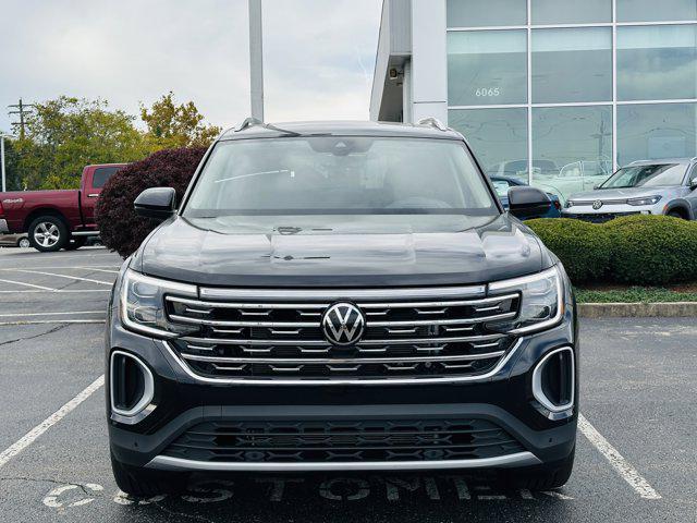 new 2026 Volkswagen Atlas car, priced at $50,702