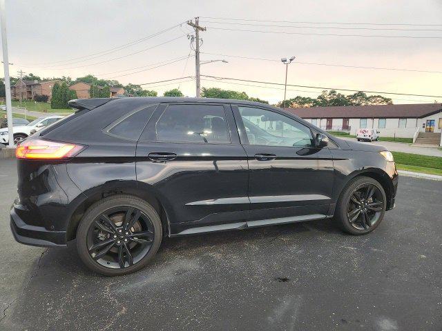 used 2020 Ford Edge car, priced at $24,900
