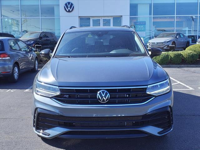 new 2024 Volkswagen Tiguan car, priced at $37,911