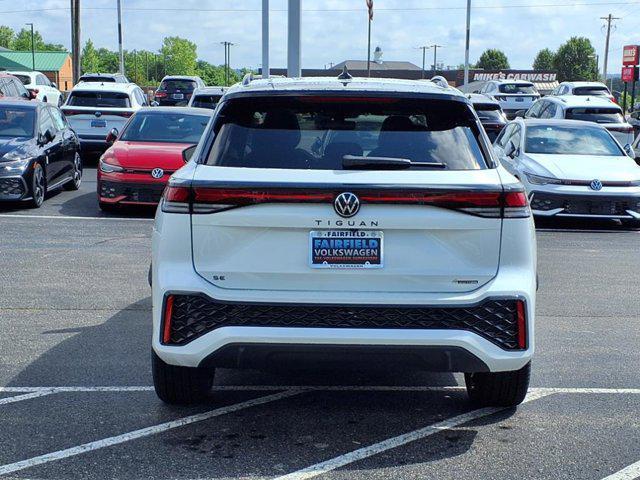 new 2025 Volkswagen Tiguan car, priced at $38,203
