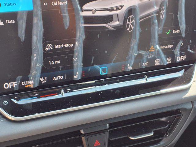 new 2025 Volkswagen Tiguan car, priced at $38,203