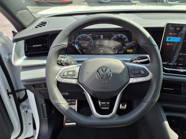 new 2025 Volkswagen Tiguan car, priced at $38,203