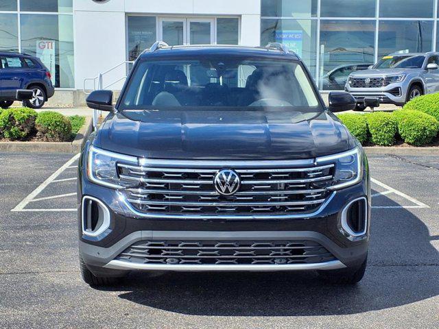 new 2025 Volkswagen Atlas car, priced at $48,922