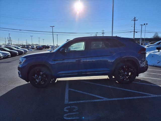 new 2025 Volkswagen Atlas Cross Sport car, priced at $50,241