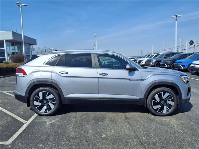 new 2024 Volkswagen Atlas Cross Sport car, priced at $47,929