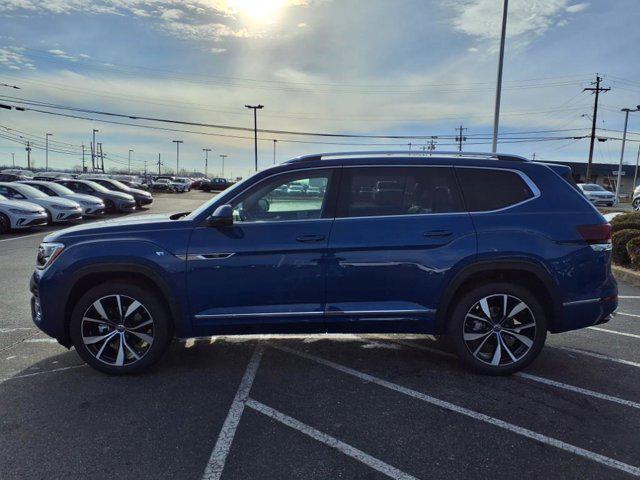 new 2025 Volkswagen Atlas car, priced at $55,174