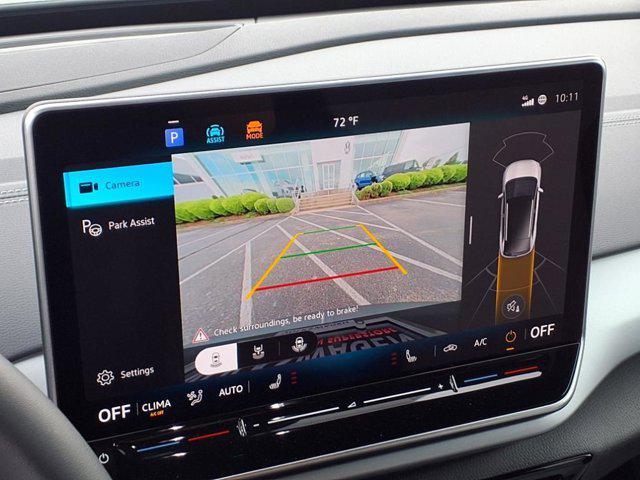 new 2025 Volkswagen ID.4 car, priced at $49,967