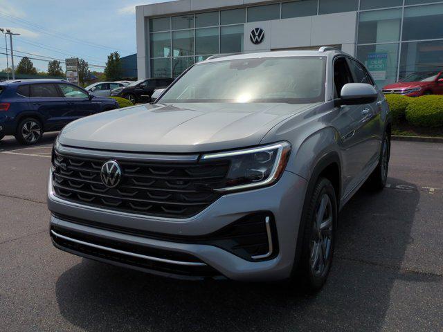 new 2024 Volkswagen Atlas Cross Sport car, priced at $50,284