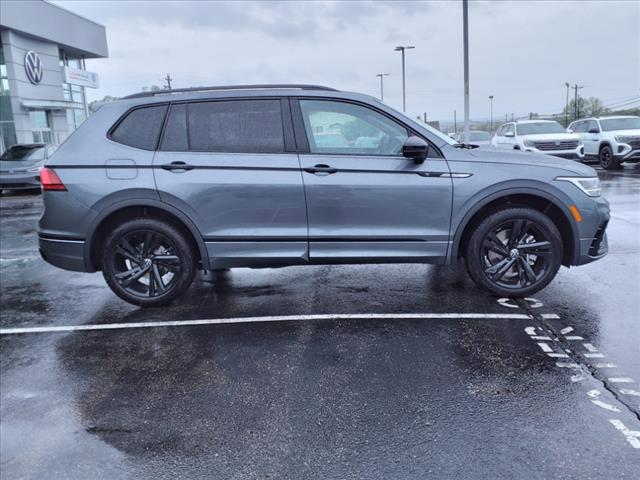 new 2024 Volkswagen Tiguan car, priced at $38,316