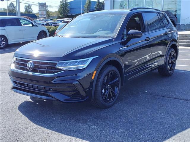 new 2024 Volkswagen Tiguan car, priced at $38,084