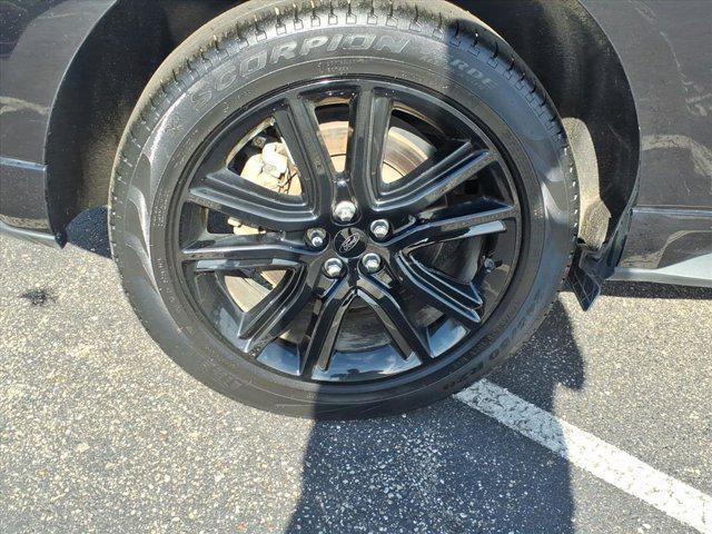 used 2022 Ford Edge car, priced at $24,686