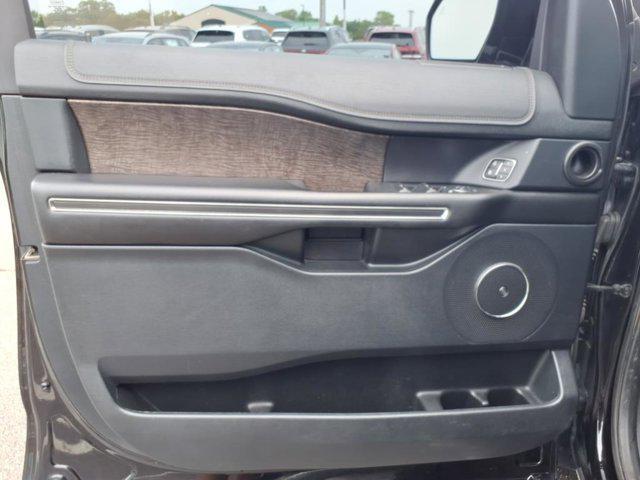 used 2019 Ford Expedition car, priced at $30,000