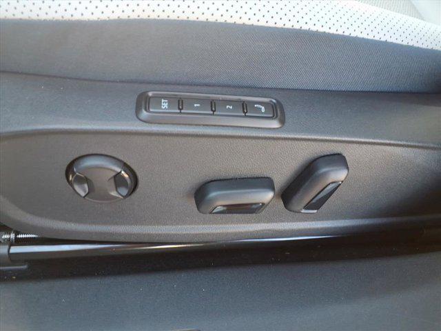 new 2025 Volkswagen ID.4 car, priced at $51,254