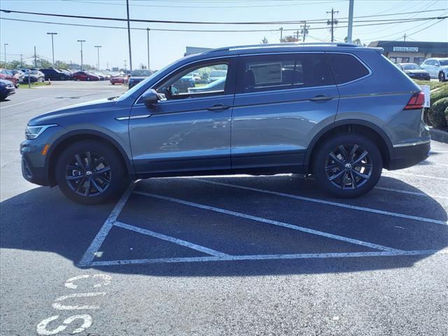 new 2024 Volkswagen Tiguan car, priced at $36,111