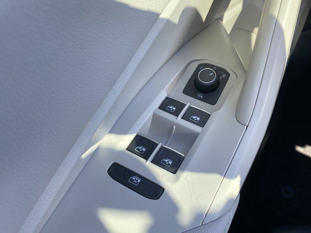 used 2024 Volkswagen Jetta car, priced at $20,642