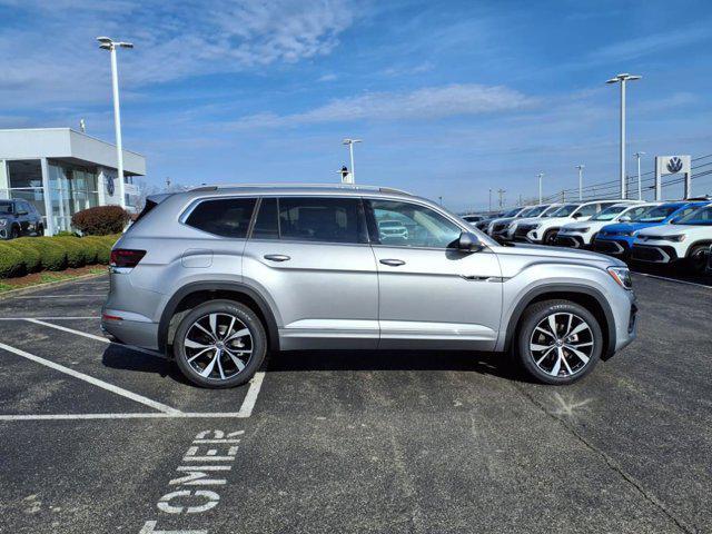 new 2025 Volkswagen Atlas car, priced at $53,761