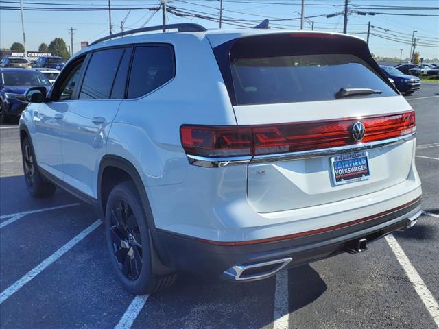 new 2024 Volkswagen Atlas car, priced at $45,796