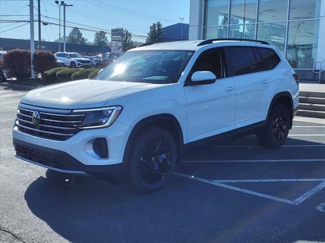 new 2024 Volkswagen Atlas car, priced at $45,796