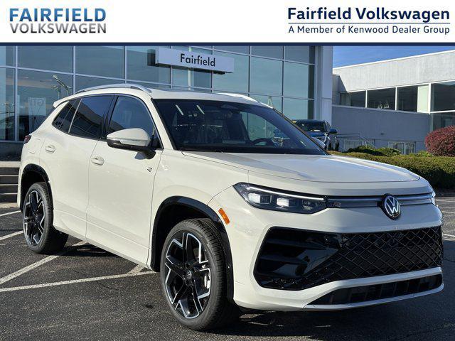 new 2026 Volkswagen Tiguan car, priced at $44,189