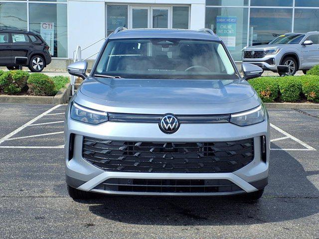 new 2025 Volkswagen Tiguan car, priced at $34,138