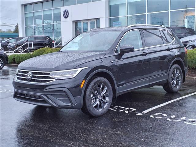 new 2024 Volkswagen Tiguan car, priced at $35,206