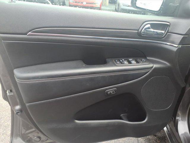 used 2021 Jeep Grand Cherokee car, priced at $25,000