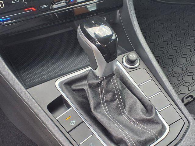 new 2025 Volkswagen Jetta car, priced at $24,921