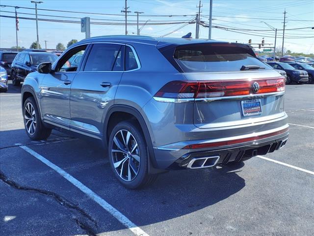 new 2024 Volkswagen Atlas Cross Sport car, priced at $54,286