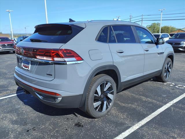 new 2024 Volkswagen Atlas Cross Sport car, priced at $45,386